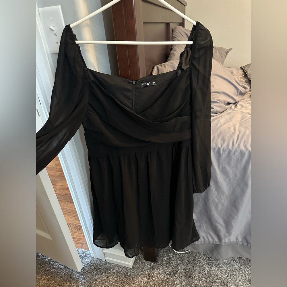 Like new! SHEIN curve Lantern Sleeve Midi Dress
